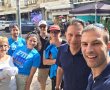הנבחרים מגיעים לרמת גן: חה״כ ולדימיר בליאק וסגן ראש העיר אסף וייס פגשו את תושבי רמת גן ברחוב ביאליק