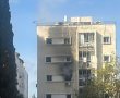 שריפה פרצה בדירה בבניין בפינת הרחובות שדרת ירושלים ותרצה ברמת גן. כוחות במקום