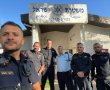 מפקד ושוטרי נקודת המשטרה בגן יבנה מברכים את התושבים לקראת השנה החדשה